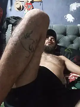 hairy_mannn webcam