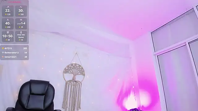Ginni_charlotte webcam