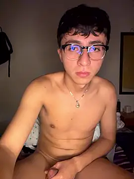 CamiRojas_boy live cam on StripChat