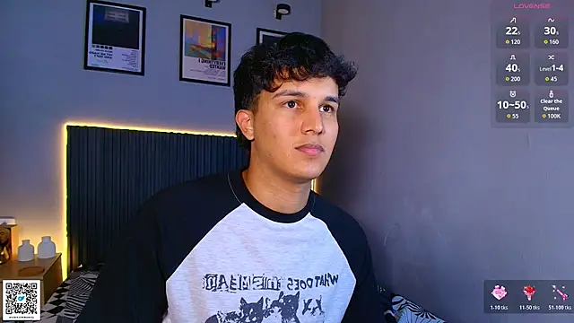 Leo_Savage_ webcam