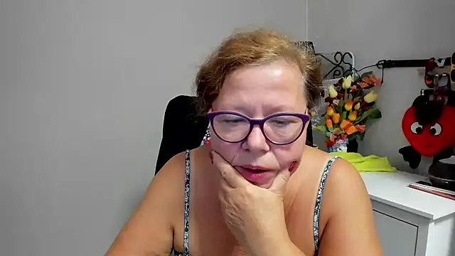 Adelewildx webcam