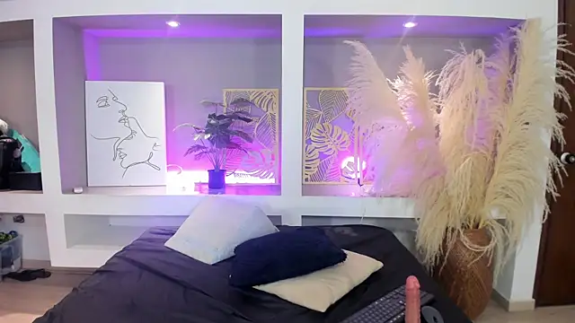 Alysecret webcam