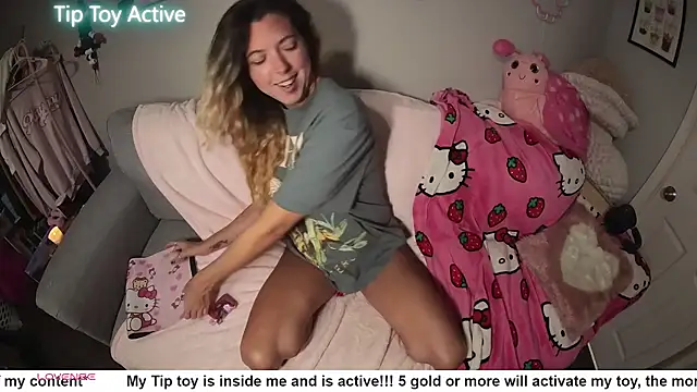 nikki_juggs