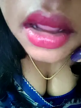 Ramya_369 webcam
