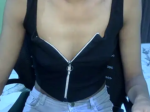 lovelydepika webcam