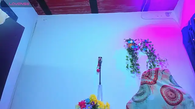leny_ga live cam on StripChat