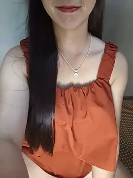 Fiona_2026 live cam on StripChat