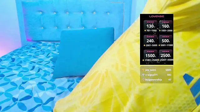 adonisZafiro live sex cam