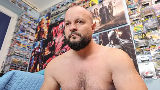 Muscle_Bear webcam