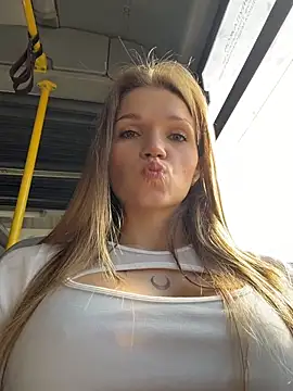private live sexshow StreetSquirt