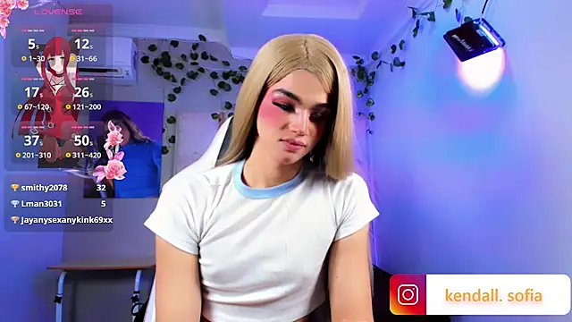Sophiaa_doll_ webcam