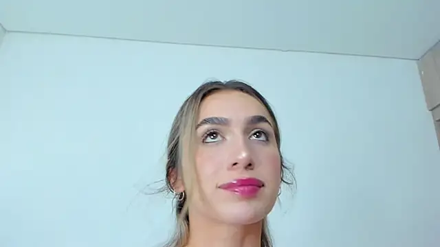 im_sarah34 webcam