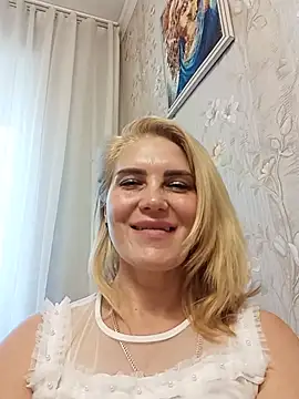 JennyOMay webcam