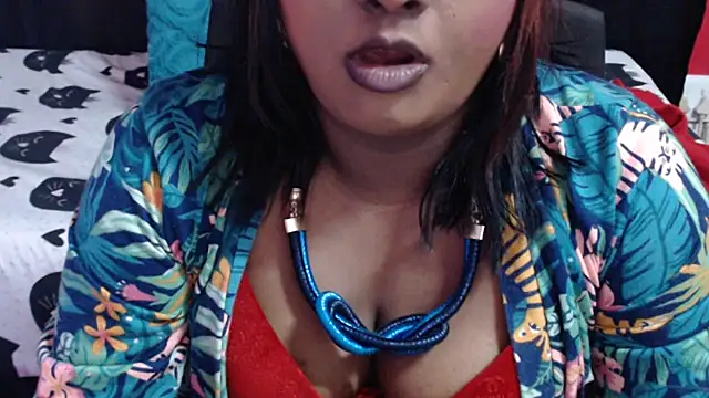 INDIANSIN2 live cam on StripChat
