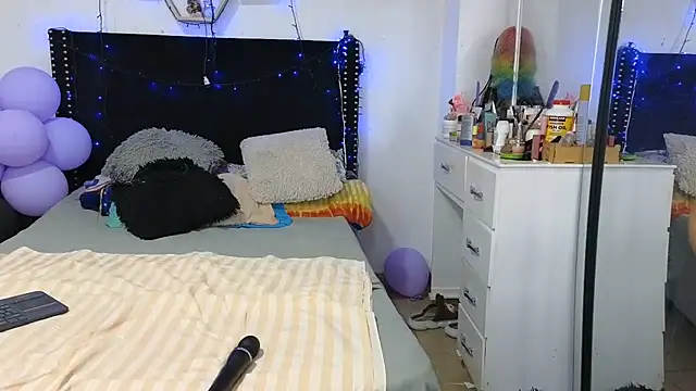 charlotte_077 webcam