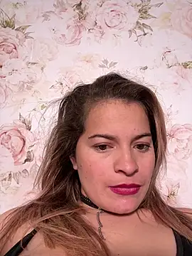 aribeautiful - AriBeautiful's free webcam - UK Sex Cams