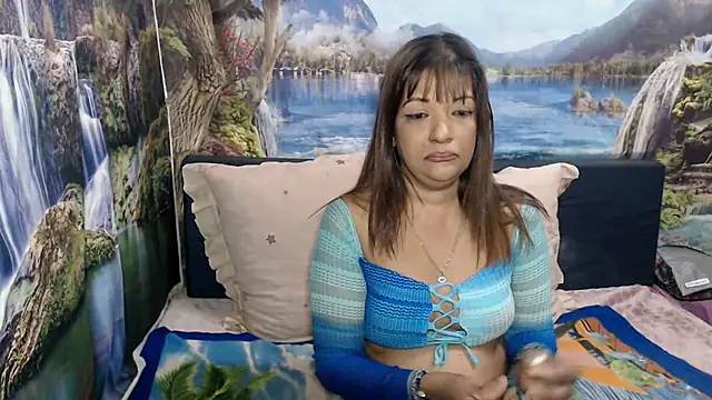 indianaqua live cam on StripChat