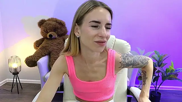 DeboraHorny