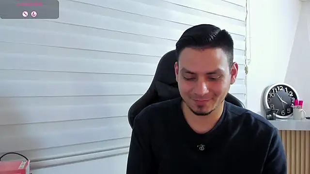 Rick_Adams live cam on StripChat