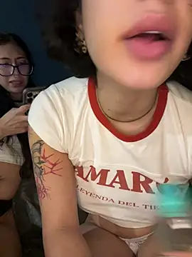 Alice_surprise webcam