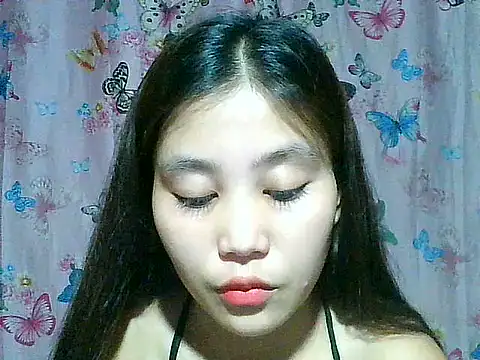 SexyAsianPussy4u webcam