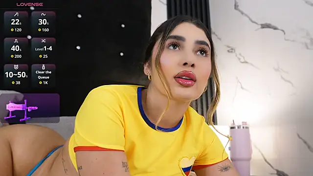 Annyy_Rosse webcam