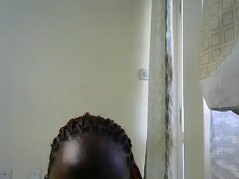 Horny_Larry live cam on StripChat