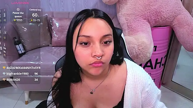 lia_harper_t live cam on StripChat