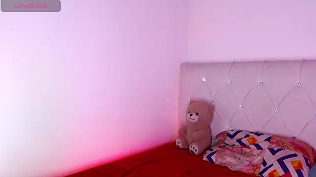 Angel_foxc13 webcam