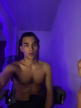 RoomExotic11 webcam