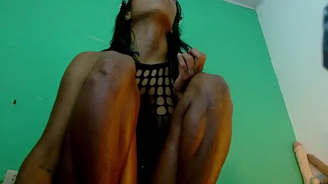 avaleri_cherry webcam