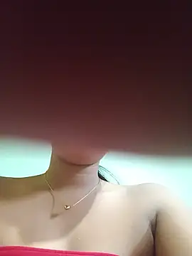 UrSweetAsianLady_02 webcam