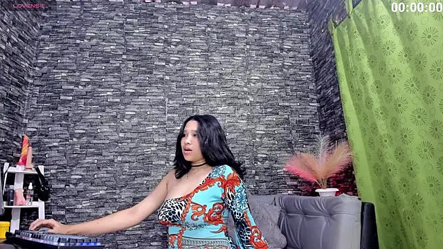 Infinite_pleasure01 webcam