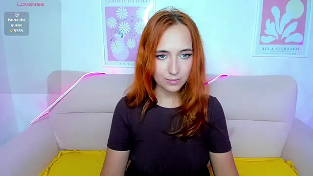 Alexa_temptress webcam