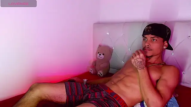 Angel_foxc13 webcam