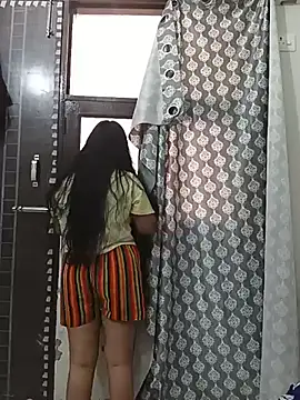 Riya_hot8 webcam