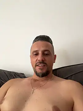 insanemattt (Ask my age) - Naked sexy body