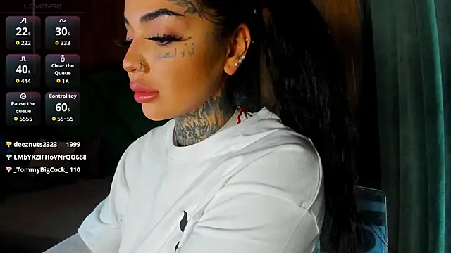 CreamyInkky_ webcam