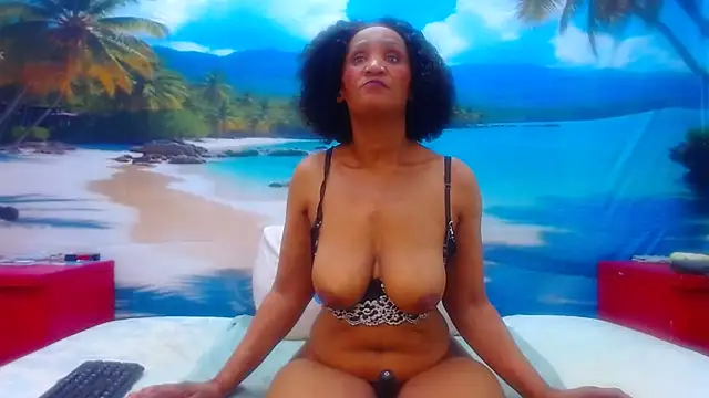 KARLASKYYxx webcam
