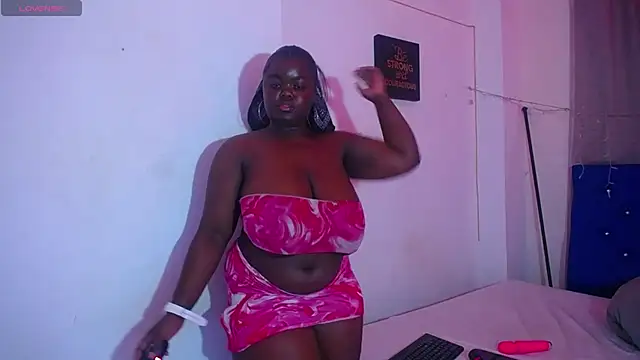 neighbor-ebony webcam