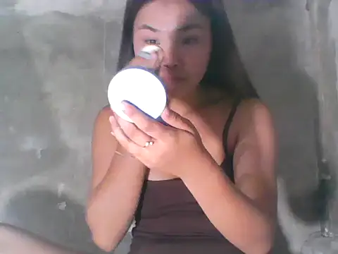 AsianPinay18 webcam