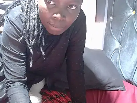 ebony_emmah webcam
