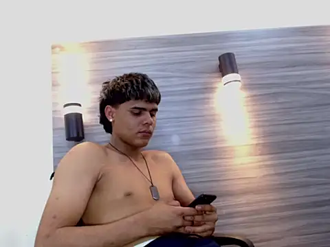 LeleHott01 webcam