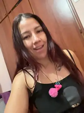 arielferrara (F milf) - Dildo in my pussy +squirt