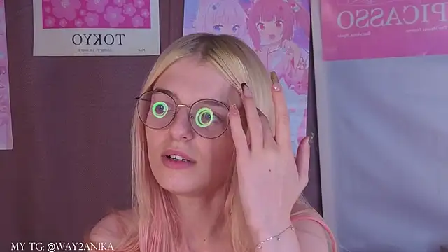 AnikaSparks webcam