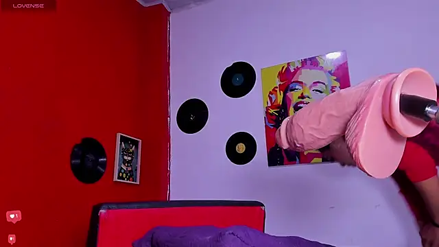 Bitch_no_mercy webcam