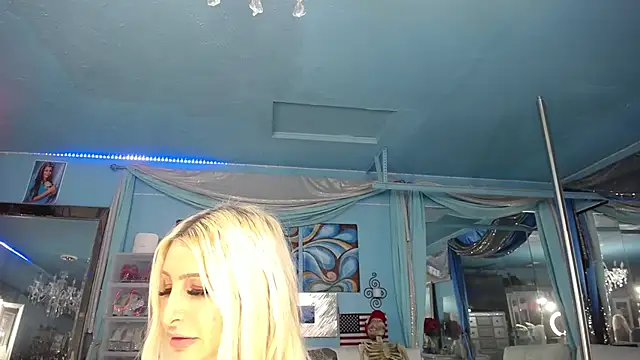 ADRIANNA_FOX webcam
