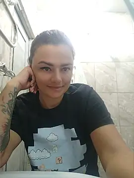 KrissSexi webcam
