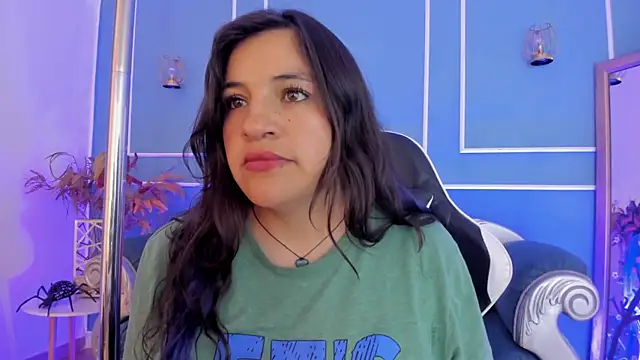 tarataylorr (F milf) - moan pleasure🤤😘