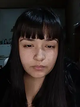 luu_19 (F teen) - Muestro las tetas